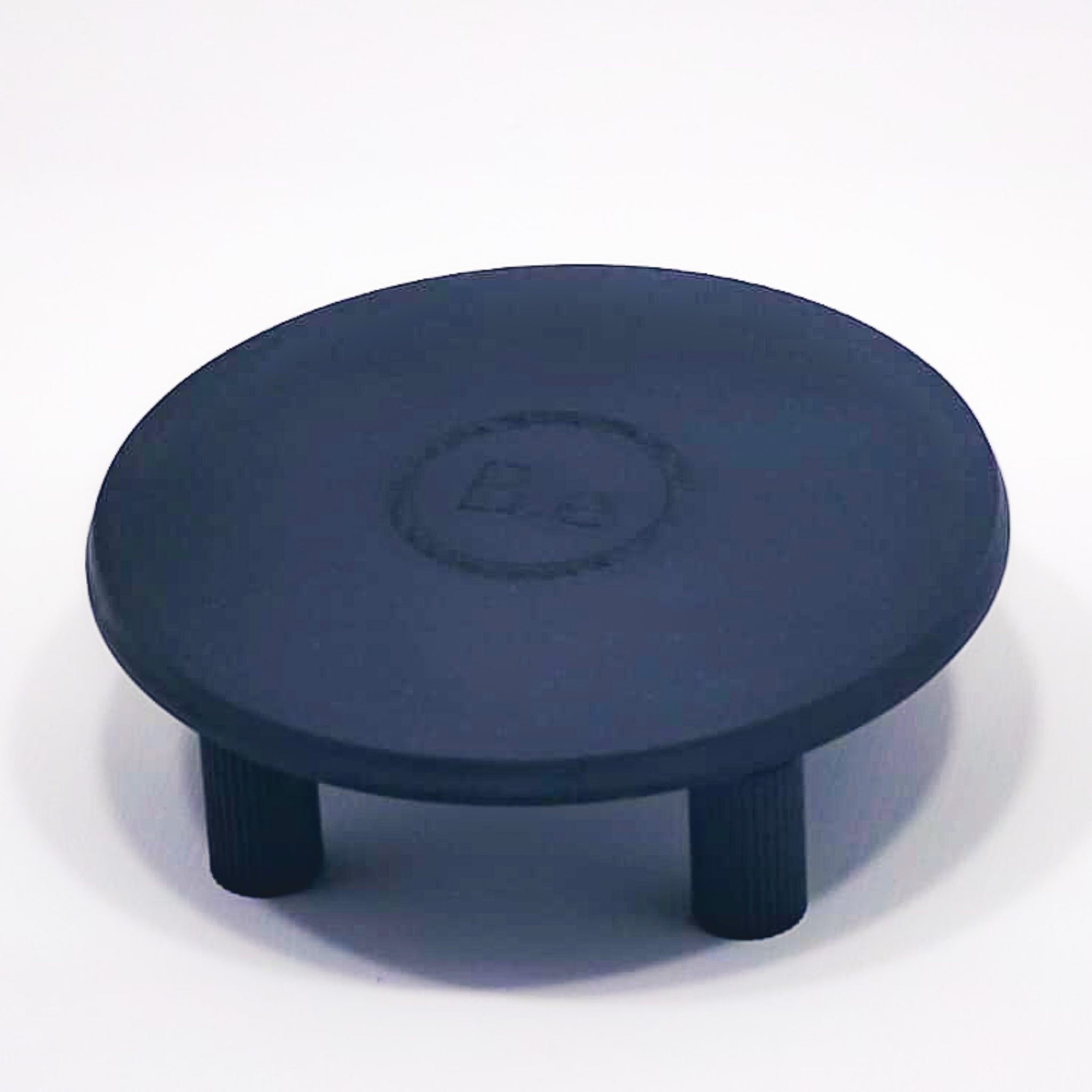 DOCK Top with Tall Port Plug Legs